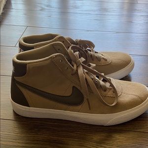 Nike Blazer Mid 77 Suede